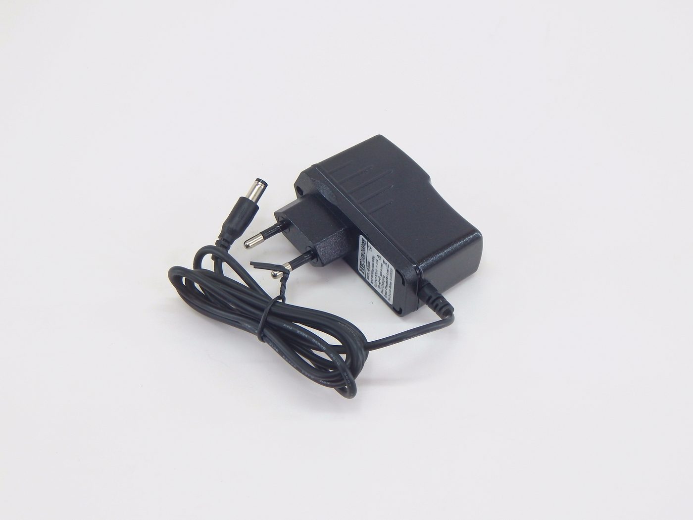 Зарядное устройство HB-084050 для тележек CW 8,4V/0,5A (Charger) горизонтальное